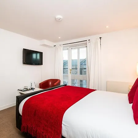 Surrey Quays House-2